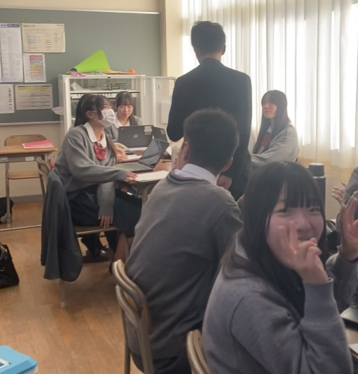 生徒とはなす代表