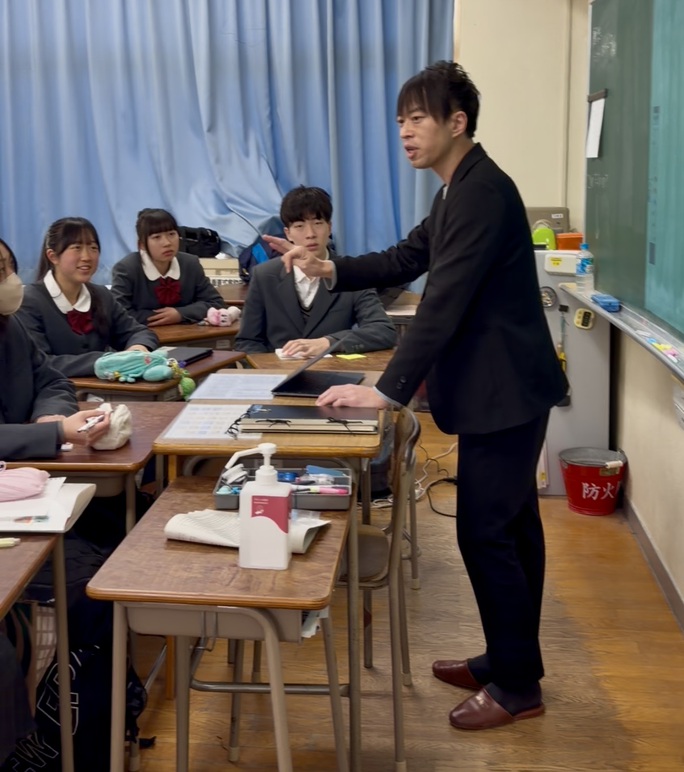 高校生にネットショップの講義